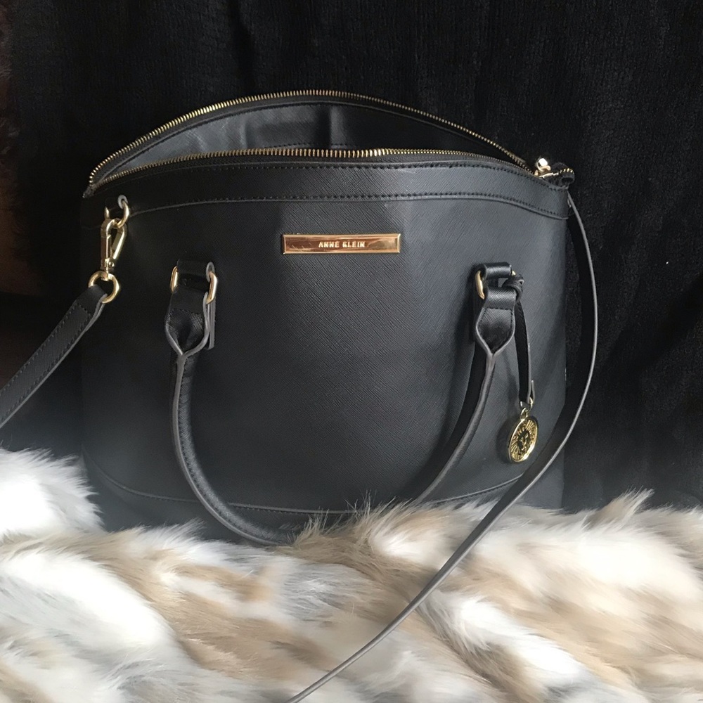 Anne Klein bag